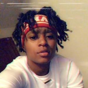 Meet your Posher, Monique